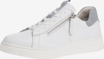 Tamaris Pure Relax Sneakers in White: front