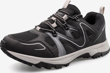riemot Athletic Shoes in Black: front