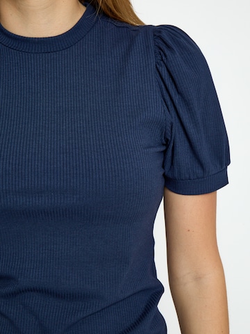 Maglietta 'Johanna' di Peppercorn in blu