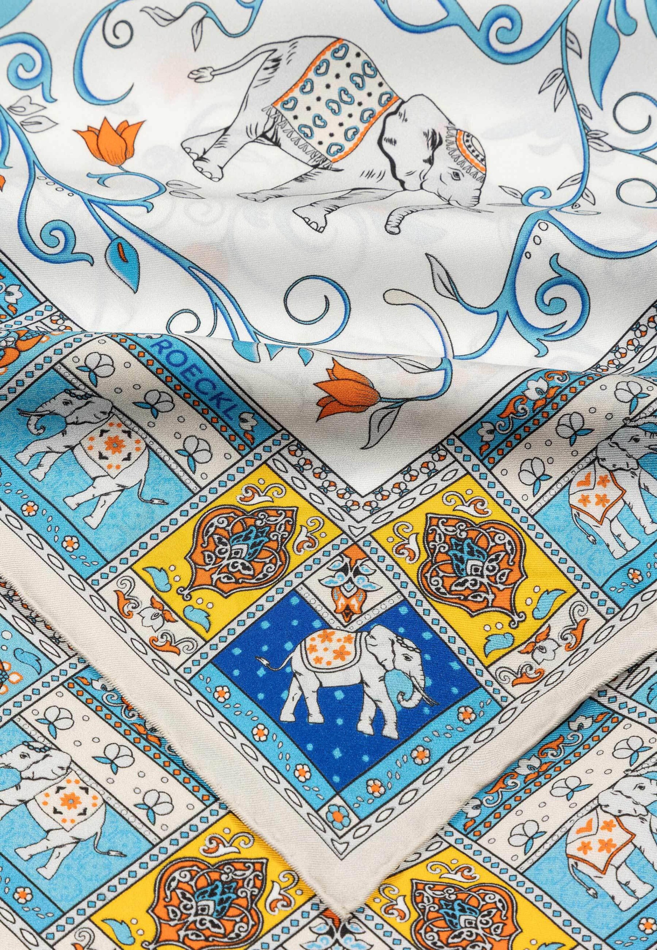 Roeckl Wrap 'Lucky Elephant Nicky' in Blue