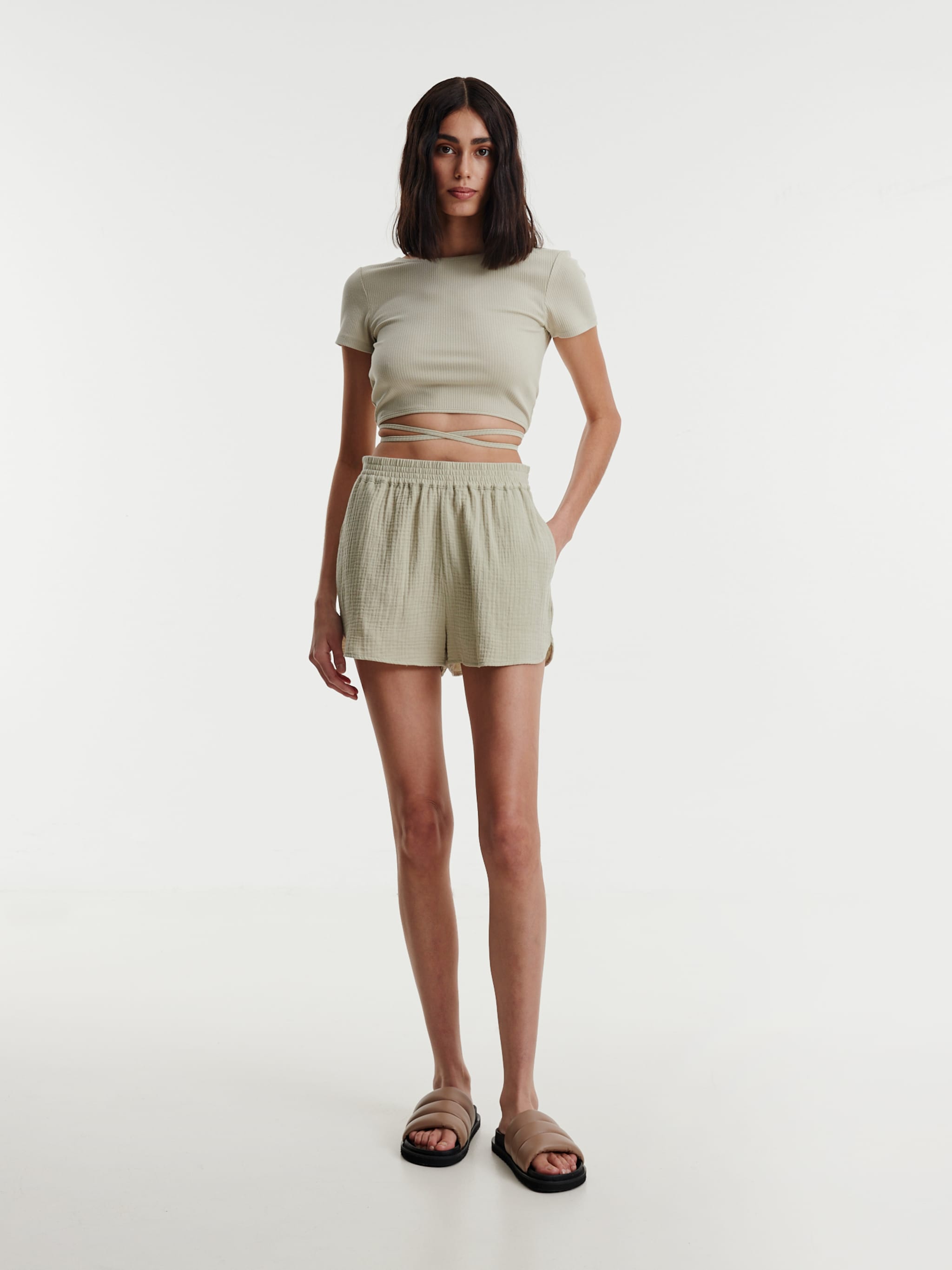 EDITED Produkte Shorts 'Ulli' grün