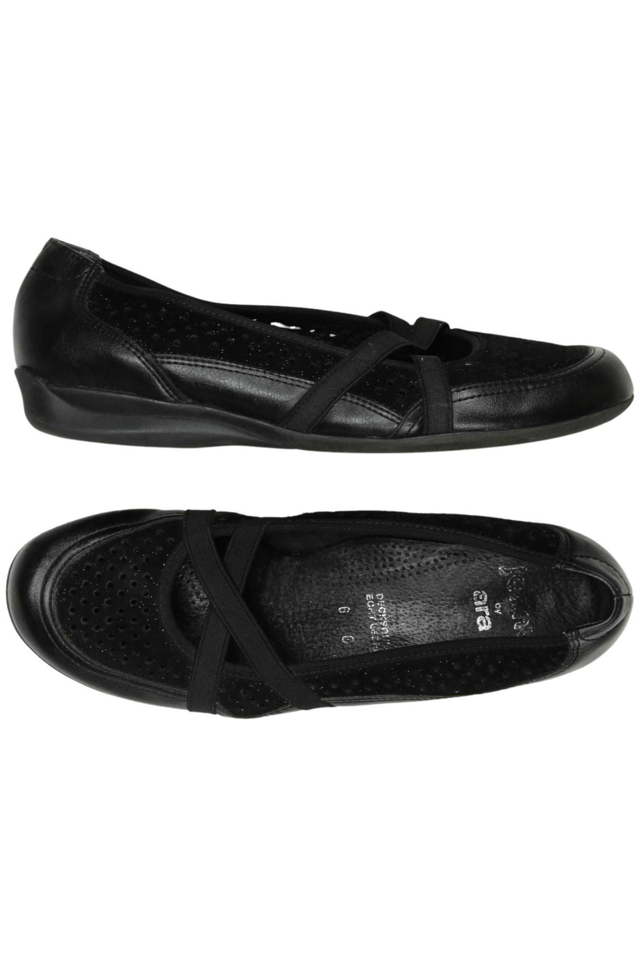ARA Flats & Loafers in 39 in Black: front