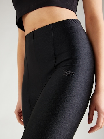 Reebok Skinny Leggingsit 'RESPECT HER' värissä musta