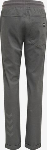 Hummel Regular Workout Pants in Grey