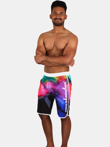 wavebreaker Badeshorts in Mischfarben
