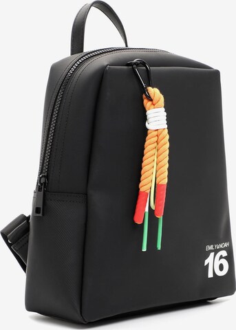 Emily & Noah Rucksack ' Sweet 16 ' in Schwarz