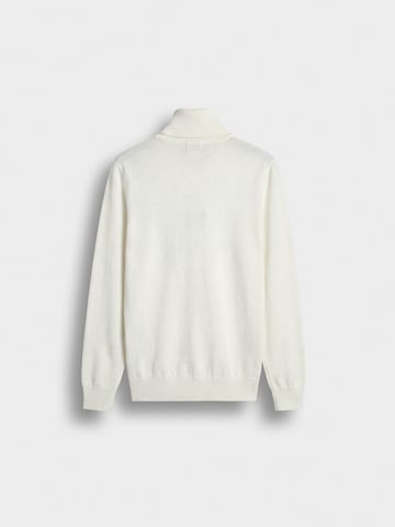 Burocs Sweater in White