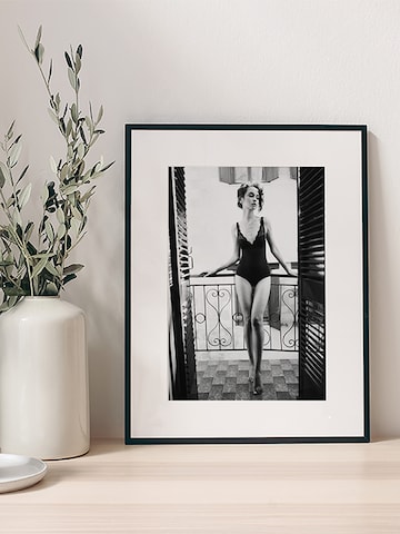 Liv Corday Image 'Balcony' in Black