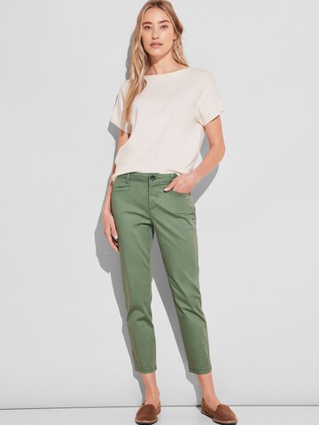 Coupe slim Pantalon chino 'Yulius' STREET ONE en vert