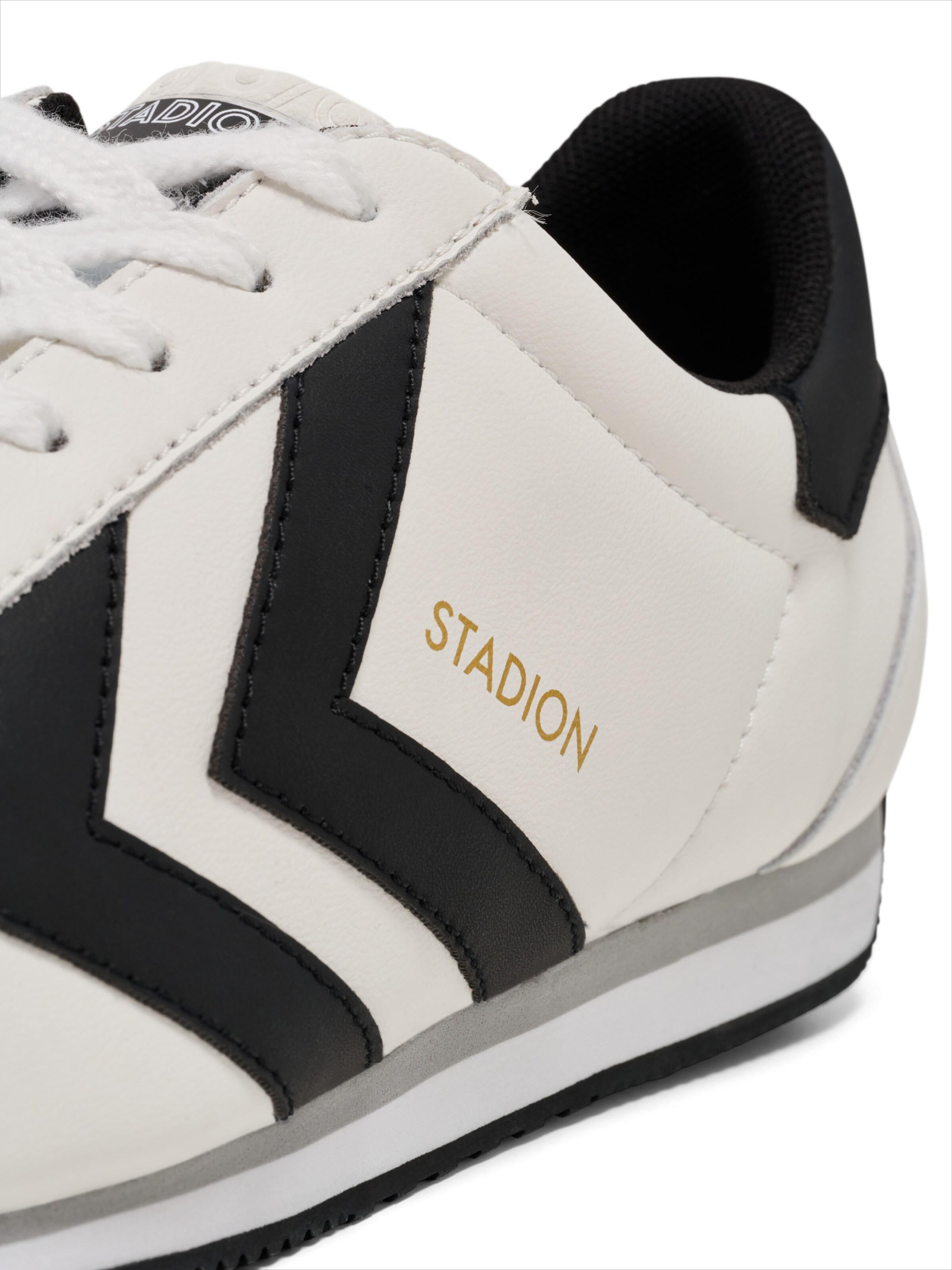 Hummel Sneaker 'Stadion' in Weiß