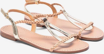 Kazar Strap sandal in Gold