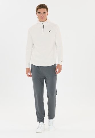 Virtus Langarmshirt 'Allister' in Weiß