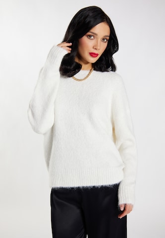 faina Sweater 'Caspio' in White: front