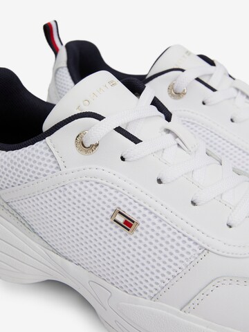 TOMMY HILFIGER Sneakers laag in Wit