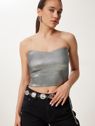 Happiness İstanbul Топ в Серый: спереди