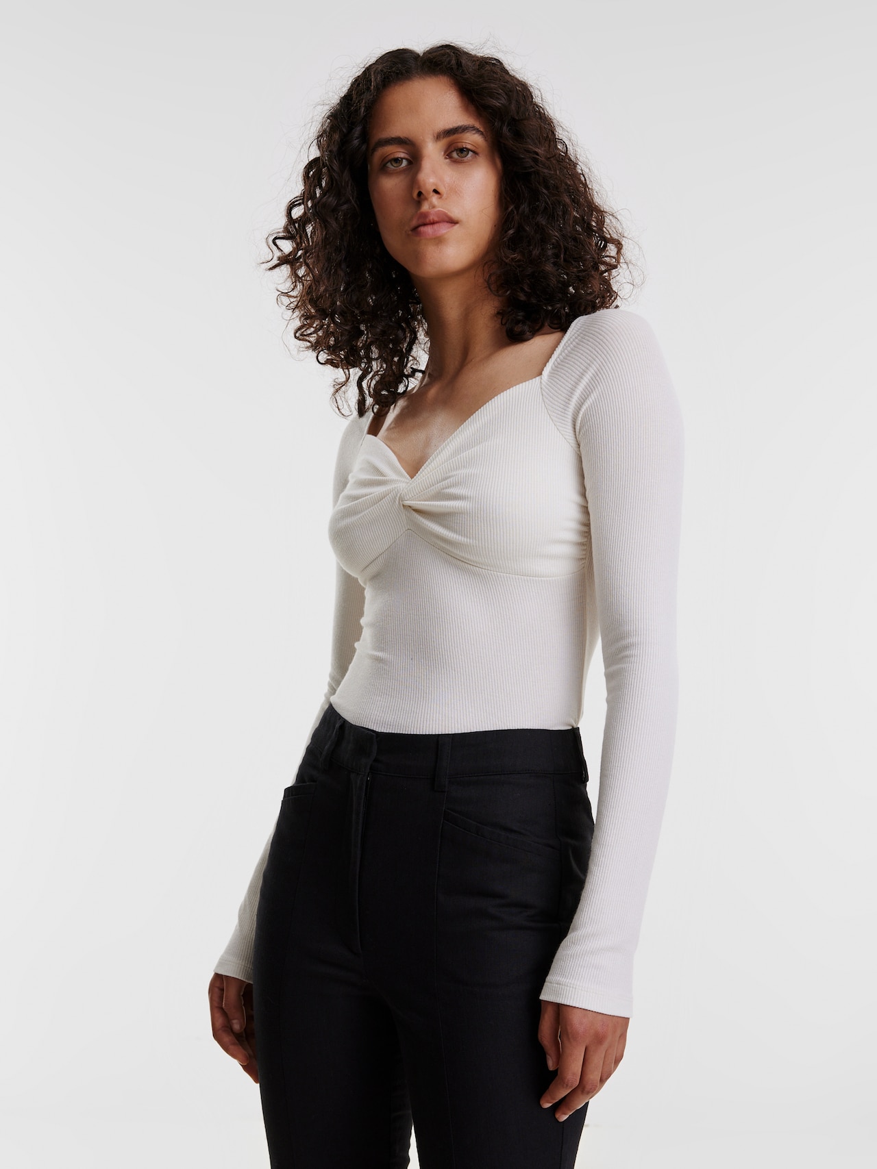 EDITED Producten Shirt 'Loana' Natuurwit