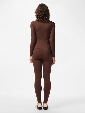 PIECES Sportjas in Bruin