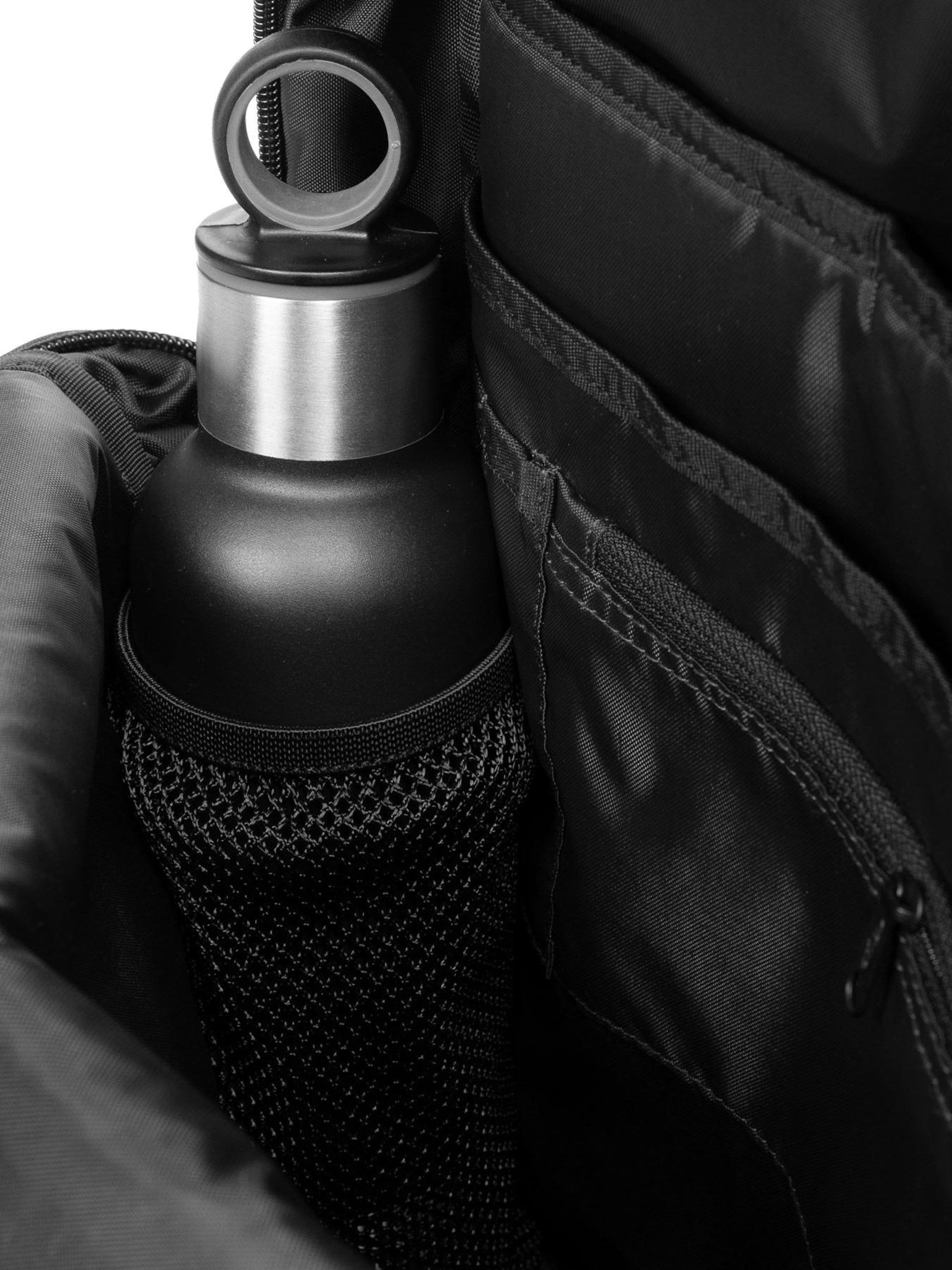 EASTPAK - Mochila en negro