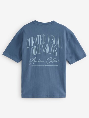 T-Shirt Next en bleu