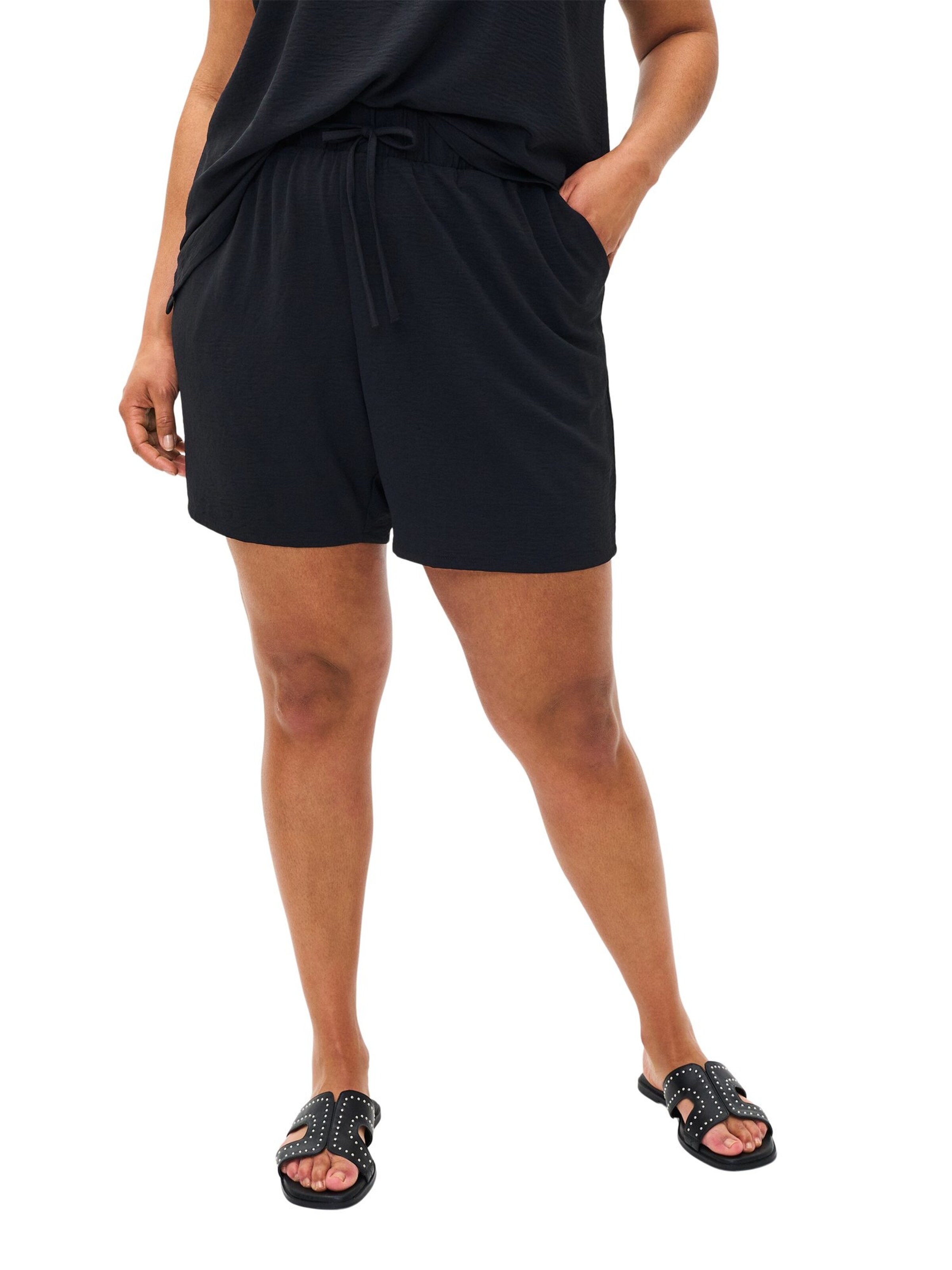 Zizzi Loosefit Shorts 'Mfikka' in Schwarz: Vorderseite