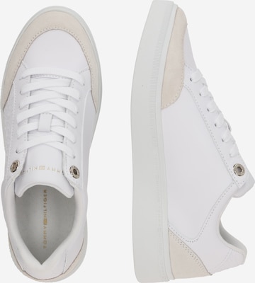 TOMMY HILFIGER - Zapatillas deportivas bajas en blanco