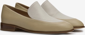 LOTTUSSE Classic Flats 'Soller' in Beige