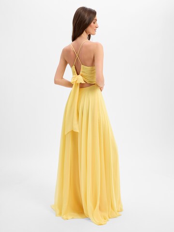 Robe de soirée Marie Lund en jaune