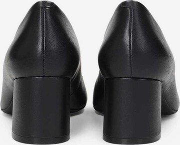 Kazar Pumps in Schwarz