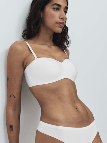 Invisible Soutien-gorge Marks & Spencer en blanc