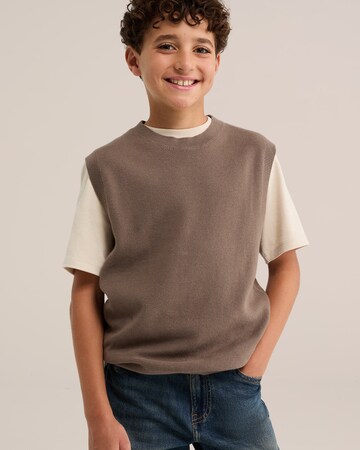 Pull-over WE Fashion en marron : devant