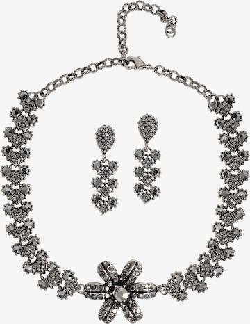 Parure de bijoux ' Lorainne ' SOHI en argent : devant