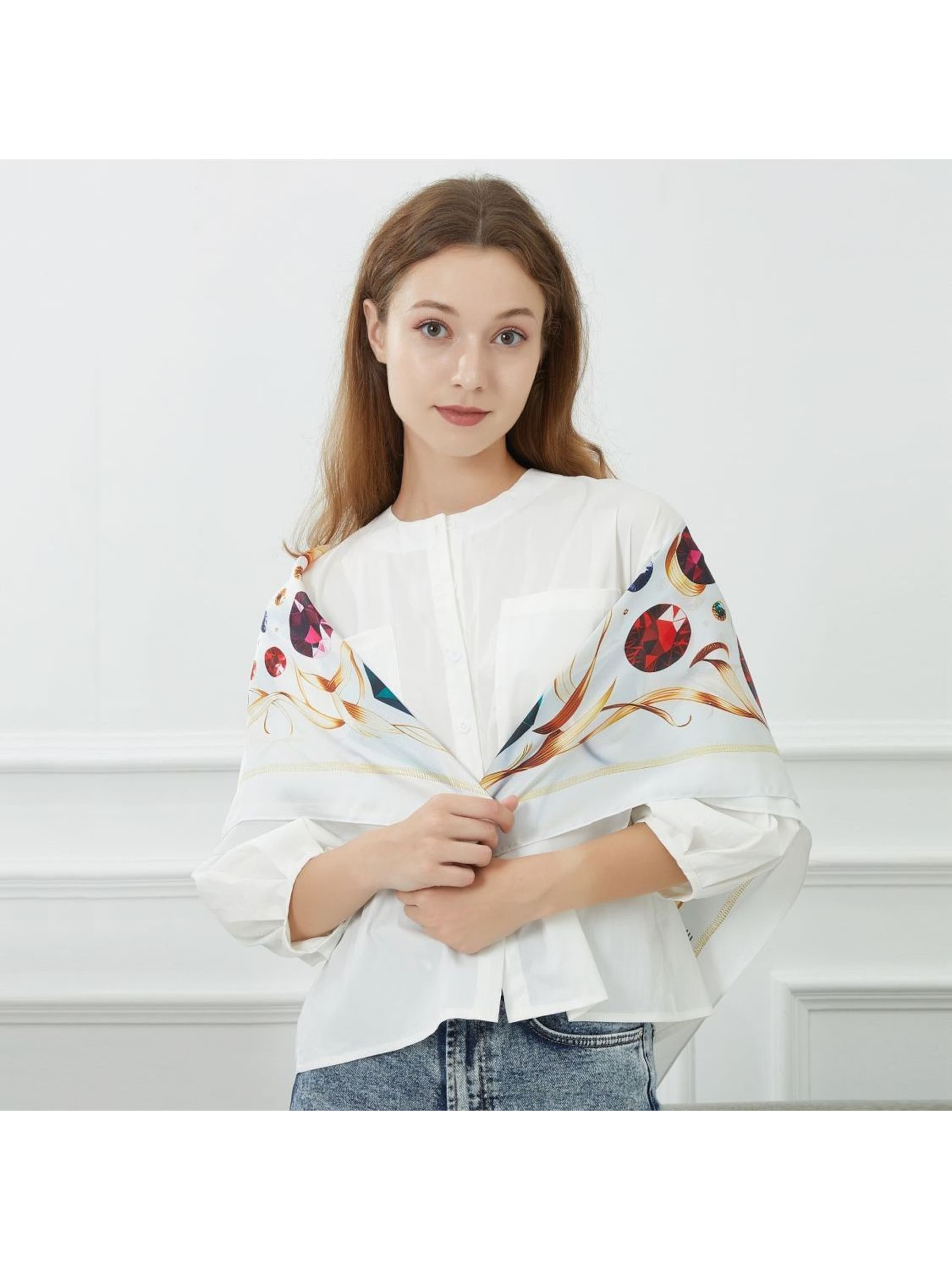 alberto cabale - Chal 'Grand carré de soie Metal Panther Zoé' en Mezcla de colores