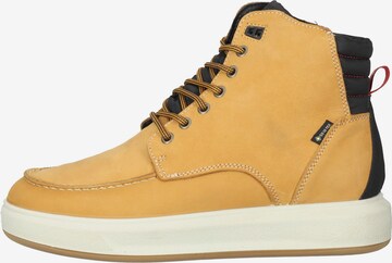 FRETZ MEN Lace-Up Boots in Yellow