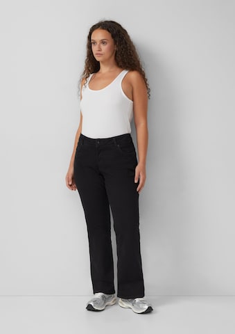 QS Regular Jeans in Zwart