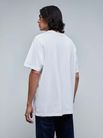 Scalpers T-shirt i vit
