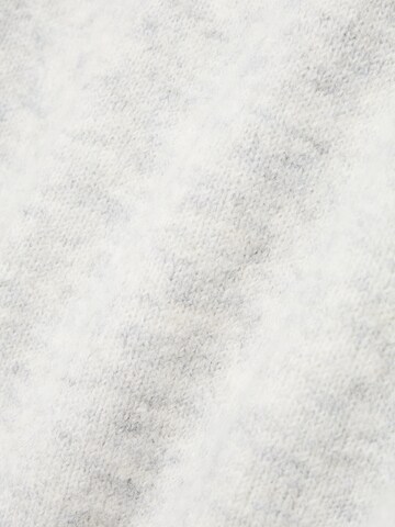 Cardigan Marie Lund en gris