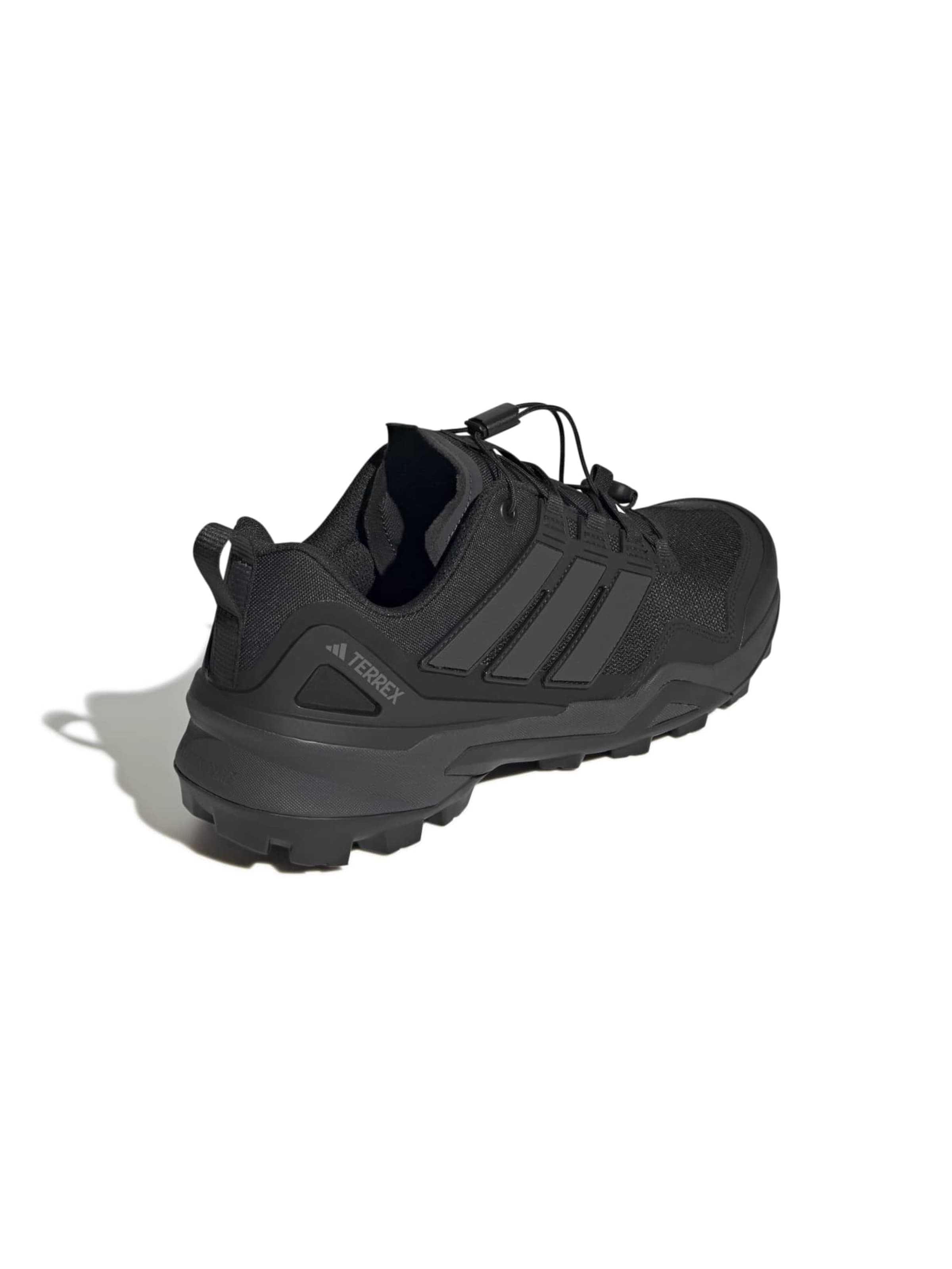Chaussure basse 'Skychaser' ADIDAS TERREX en noir