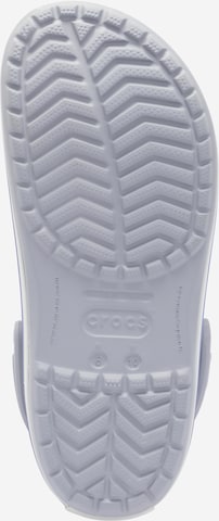 Crocs صندل 'Crocband' بلون رمادي