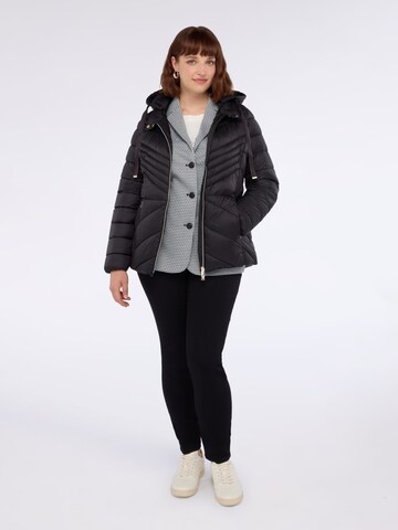 Fiorella Rubino Winterjas in Zwart