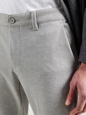 Only & Sons Slimfit Chinosy 'ONSMARK' w kolorze szary