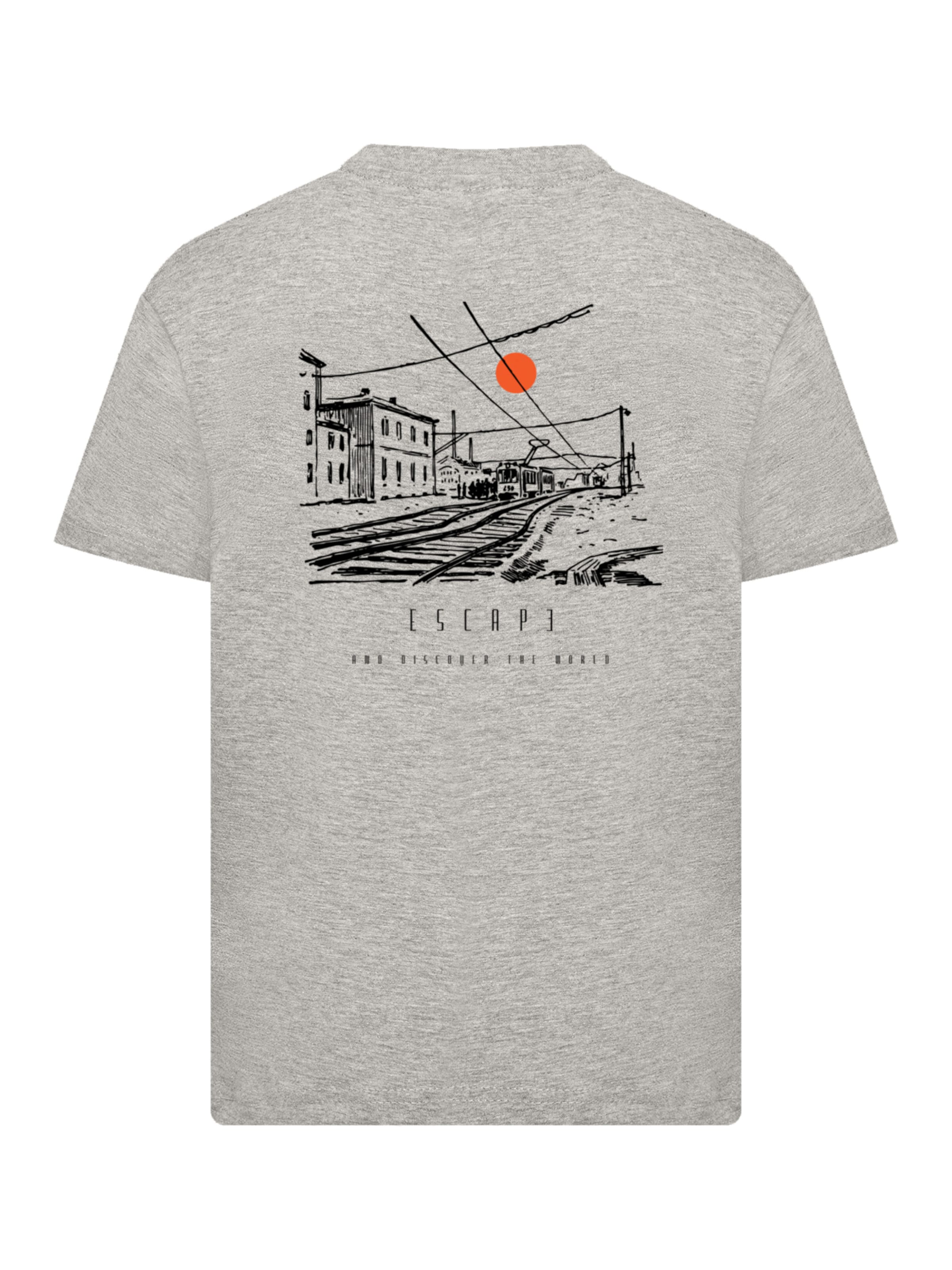 F4NT4STIC Shirt 'Escape Discover the World Town Train Station' in Grijs: voorkant