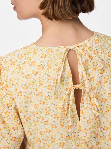Robe 'PCFrona' PIECES en blanc
