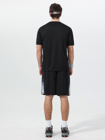 Youthup Tracksuit 'Schwung' in Black