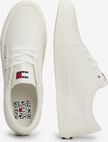 Tommy Jeans Sneakers laag in Beige