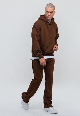 Tom Barron Tracksuit in Brown