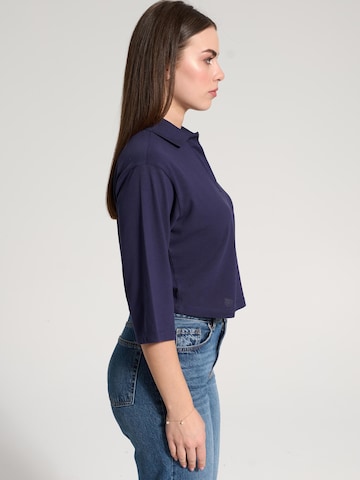 NOWIHT T-shirt 'Isabeau' i blå