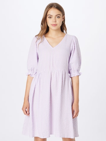 Robe Moves en violet : devant