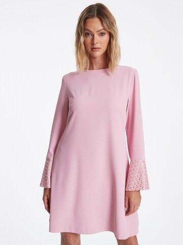 Ana Alcazar Jurk 'Zadi' in Roze: voorkant