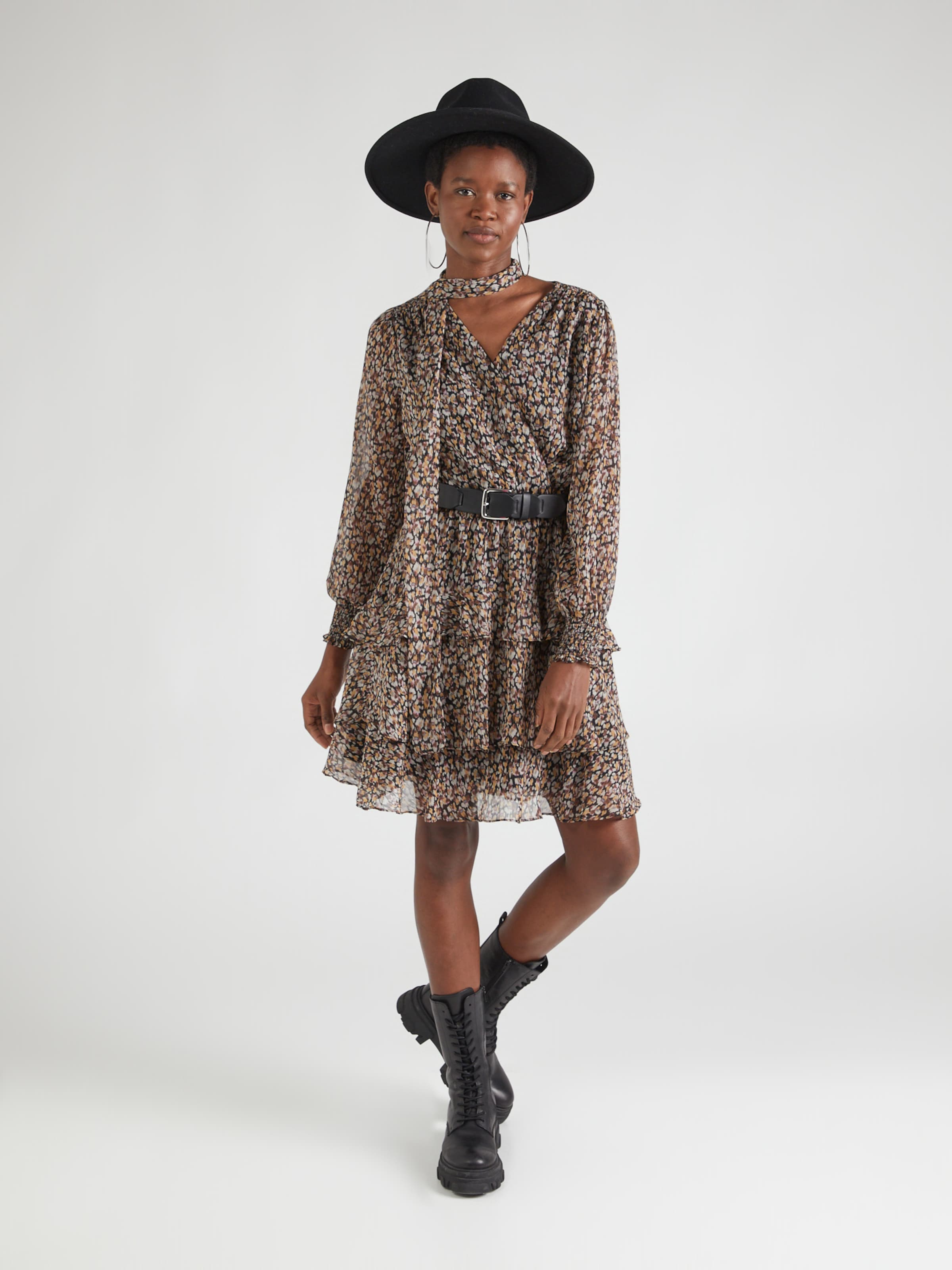 Neo clearance noir dresses