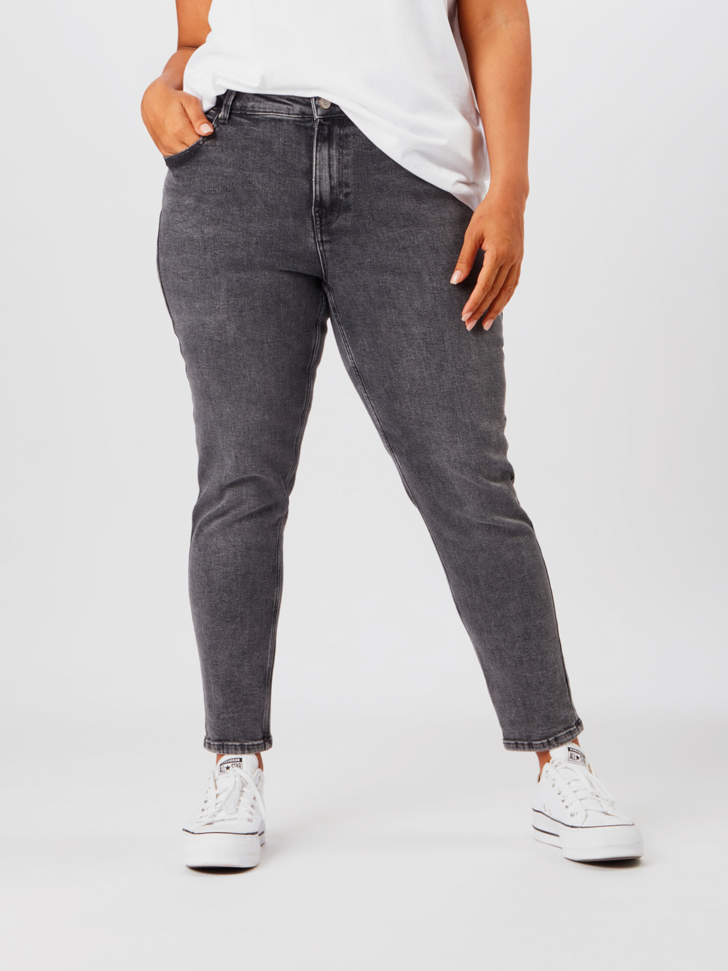 jeans pieces